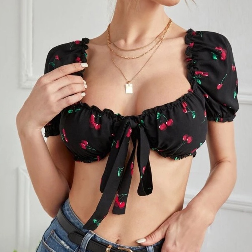 Cherry Print Tie Front Crop Top size S